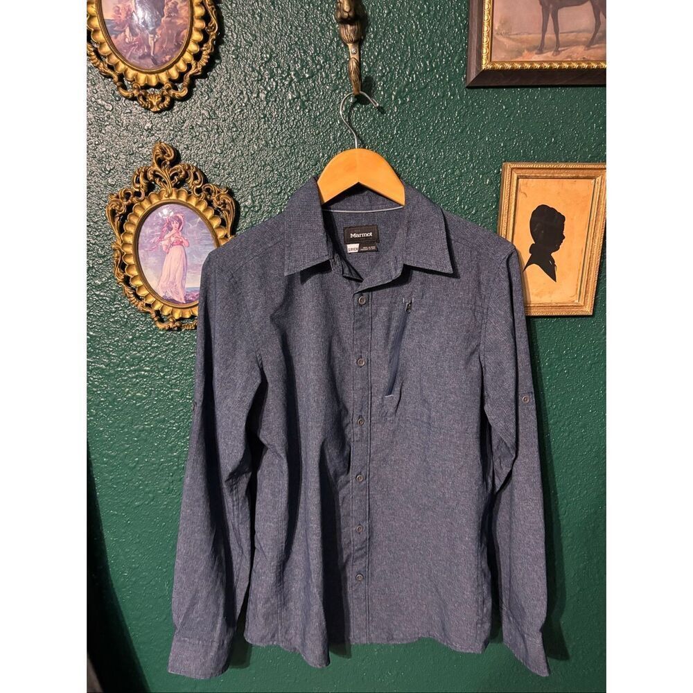 Marmot Men’s Blue Vented Button Down Shirt Sz small
